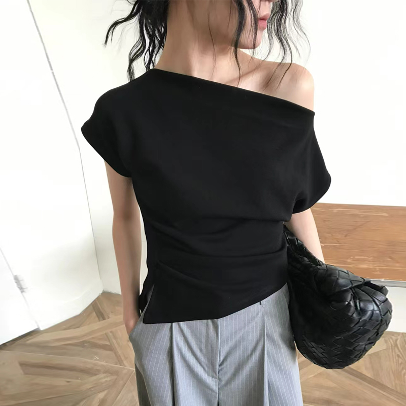 Elegant One-Shoulder Design Se – Lifestyle In Korean recenzja i cena