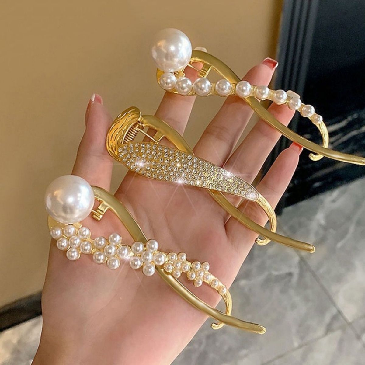 Elegant Glitter Pearl Hair Cli – Lifestyle In Korean recenzja i cena